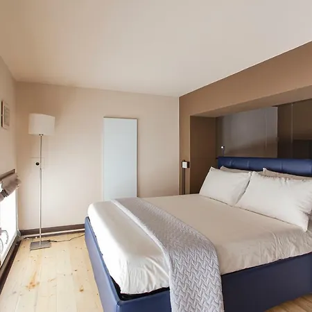 Madonna Granda Loft By Welc